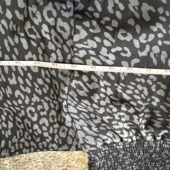 Elan Charcoal Long Sleeve lightweight Dress - size medium - Picture 13 of 16